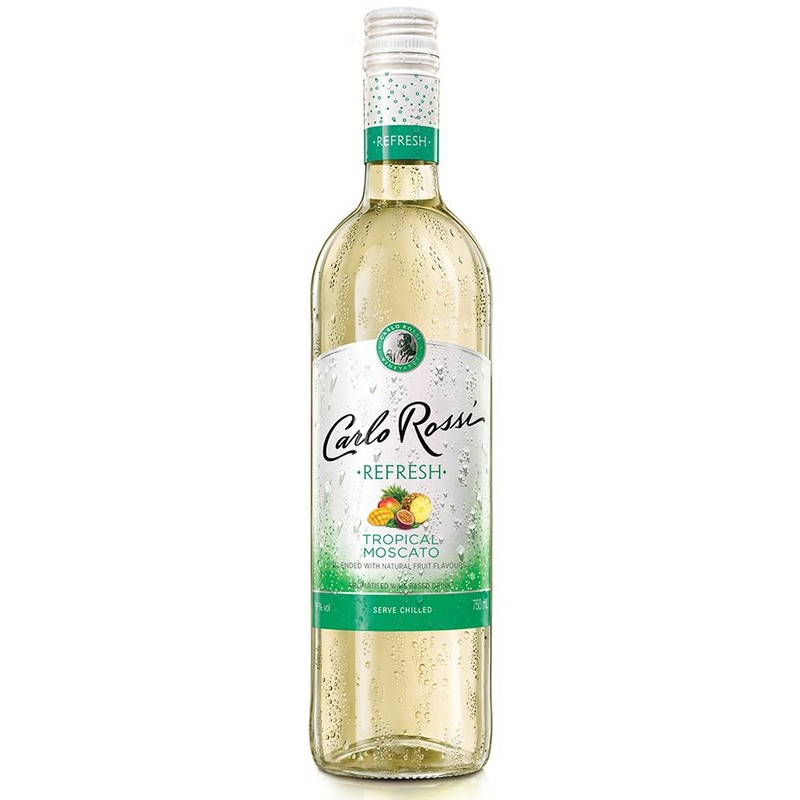 Wino amerykańskie białe słodkie Tropical Refresh Moscato alk. 10,5% obj. Carlo Rossi 750 ml