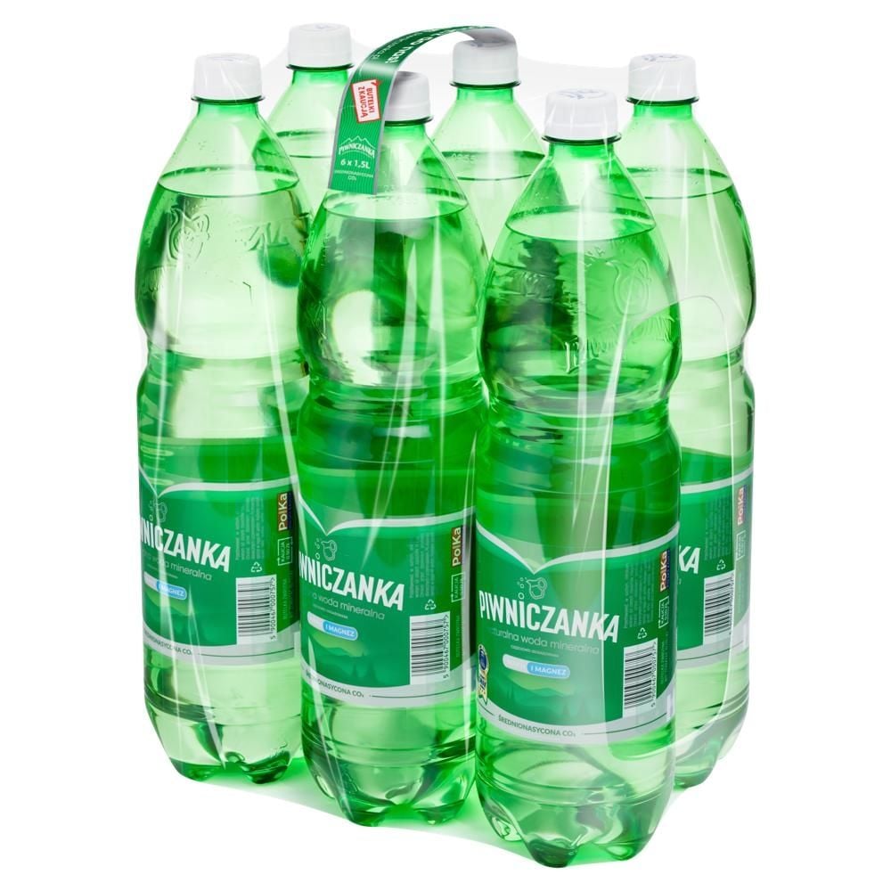Piwniczanka Naturalna woda mineralna średnionasycona CO₂ 6 x 1,5 l