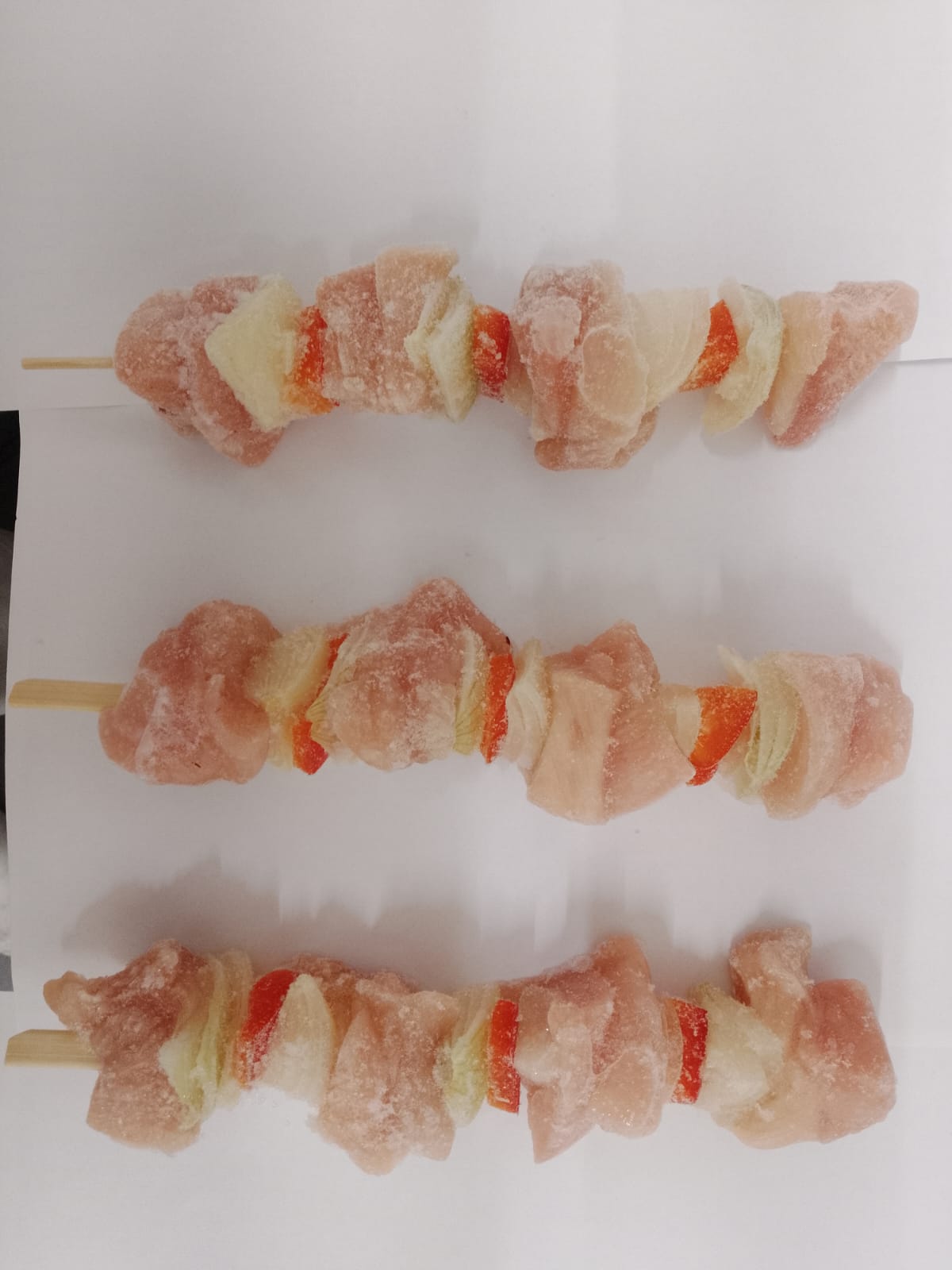 Finest Meat Szaszłyk Z Mięsa Z Nogi Kurczaka Z Cebulą I Papryką 180 G 0,72 Kg