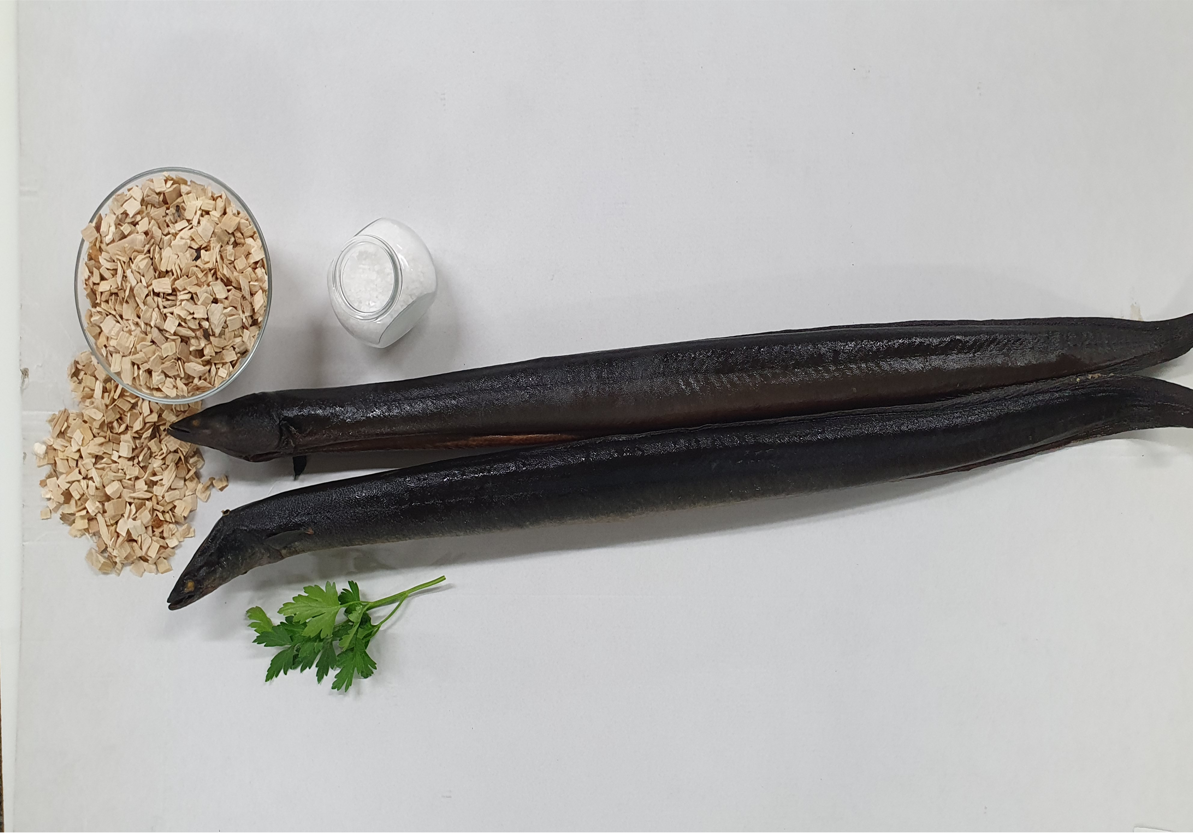 Węgorz Wędzony Na Gorąco Premium Ok. 800-1500 G