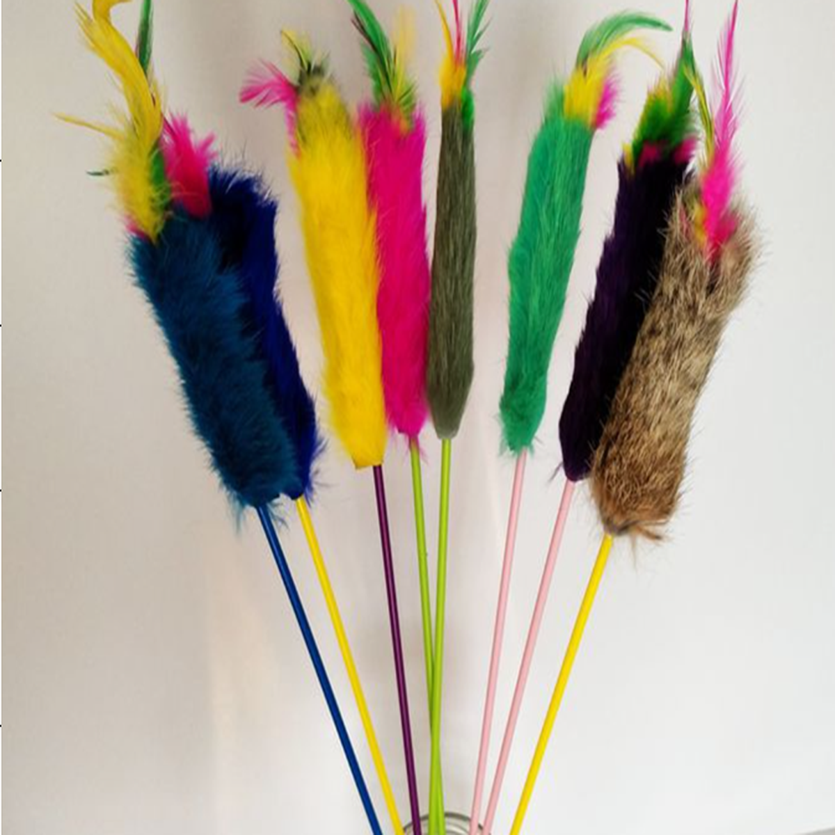 Zabawka Lupipets Dla Kota "Wędka Z Kitką I Piórkiem", Długość Wędki 55 Cm; Wielokolorowa