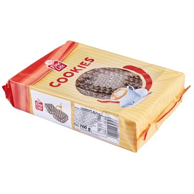 Fine Life Crunchy Black Ciastka kakaowe z kremem mlecznym 700 g