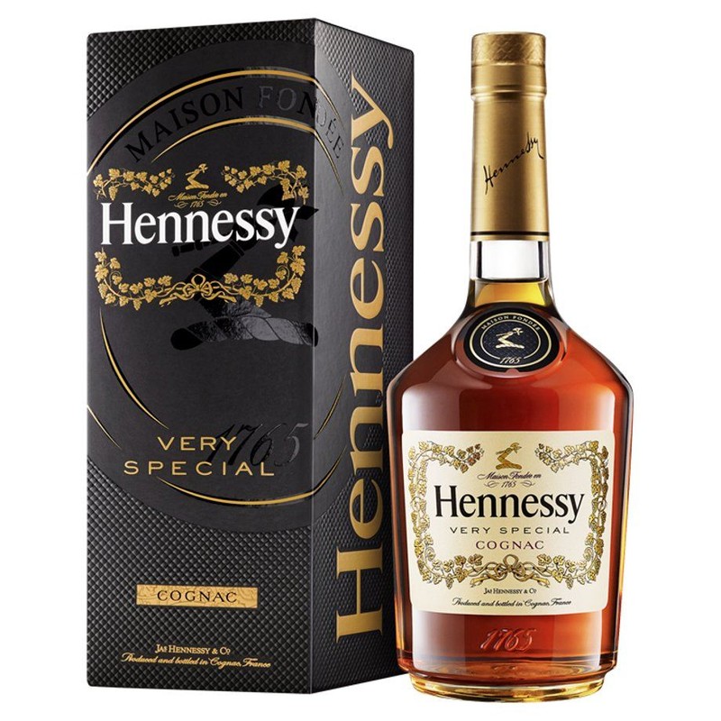 Koniak alk. 40% obj. Hennessy 700 ml
