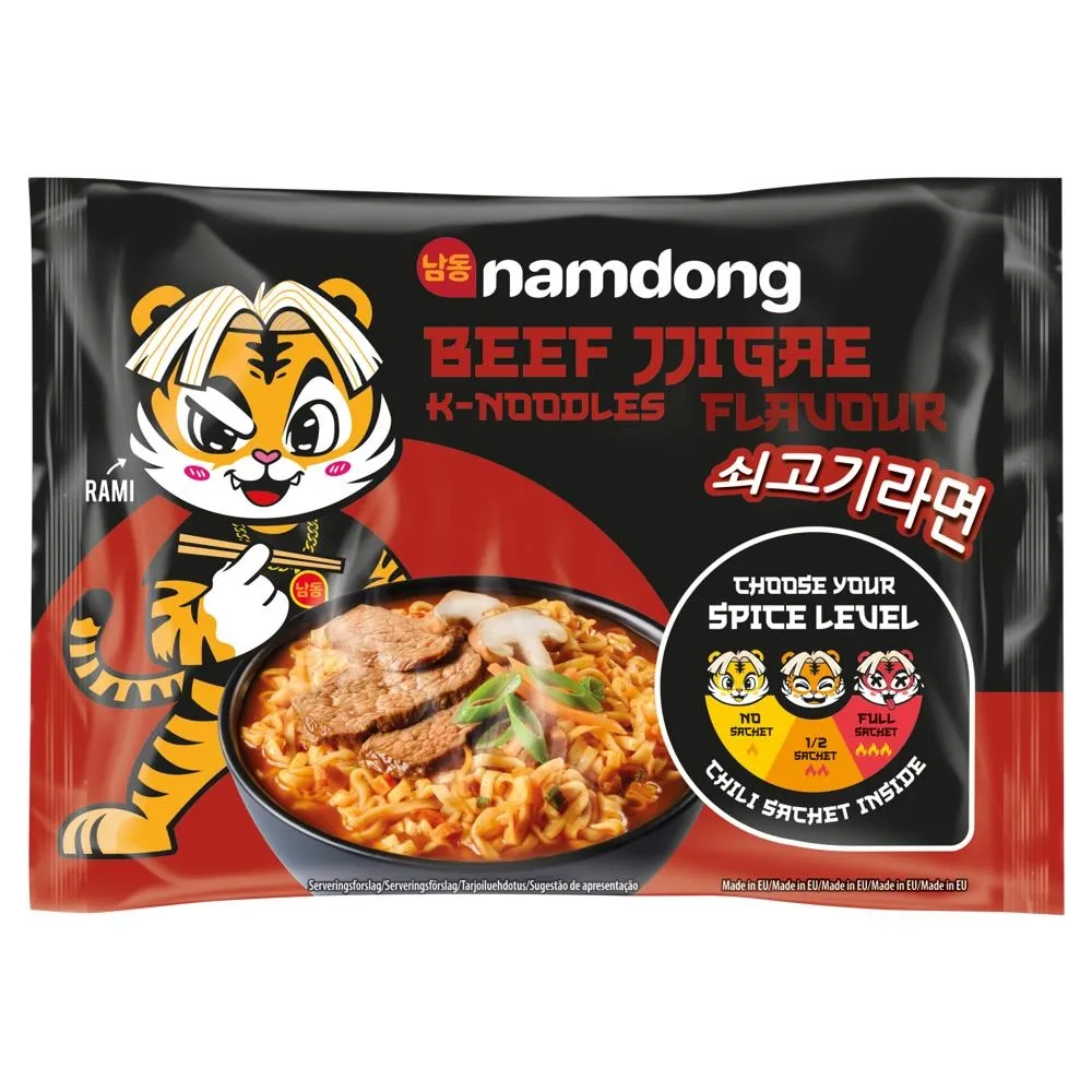 Namdong Danie błyskawiczne kluski o smaku wołowiny z saszetką przyprawową chili 120 g